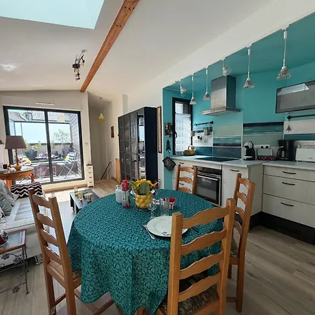 Apartamento Le Cathédrale Maison De Cosy Bien équipé Avec Belle Terrasse Aménagée En Plein Centre De à 2 Mn à Pied De La Cathédrale, Parking Gratuit à Proximité Proche Des Plages Du Débarquement *